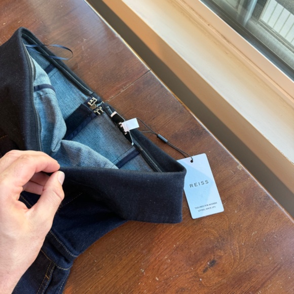 Reiss Womenswear TIGGIE DENIM STRAPLESS WIDE LEG JUMPSUIT - Picture 2 of 7